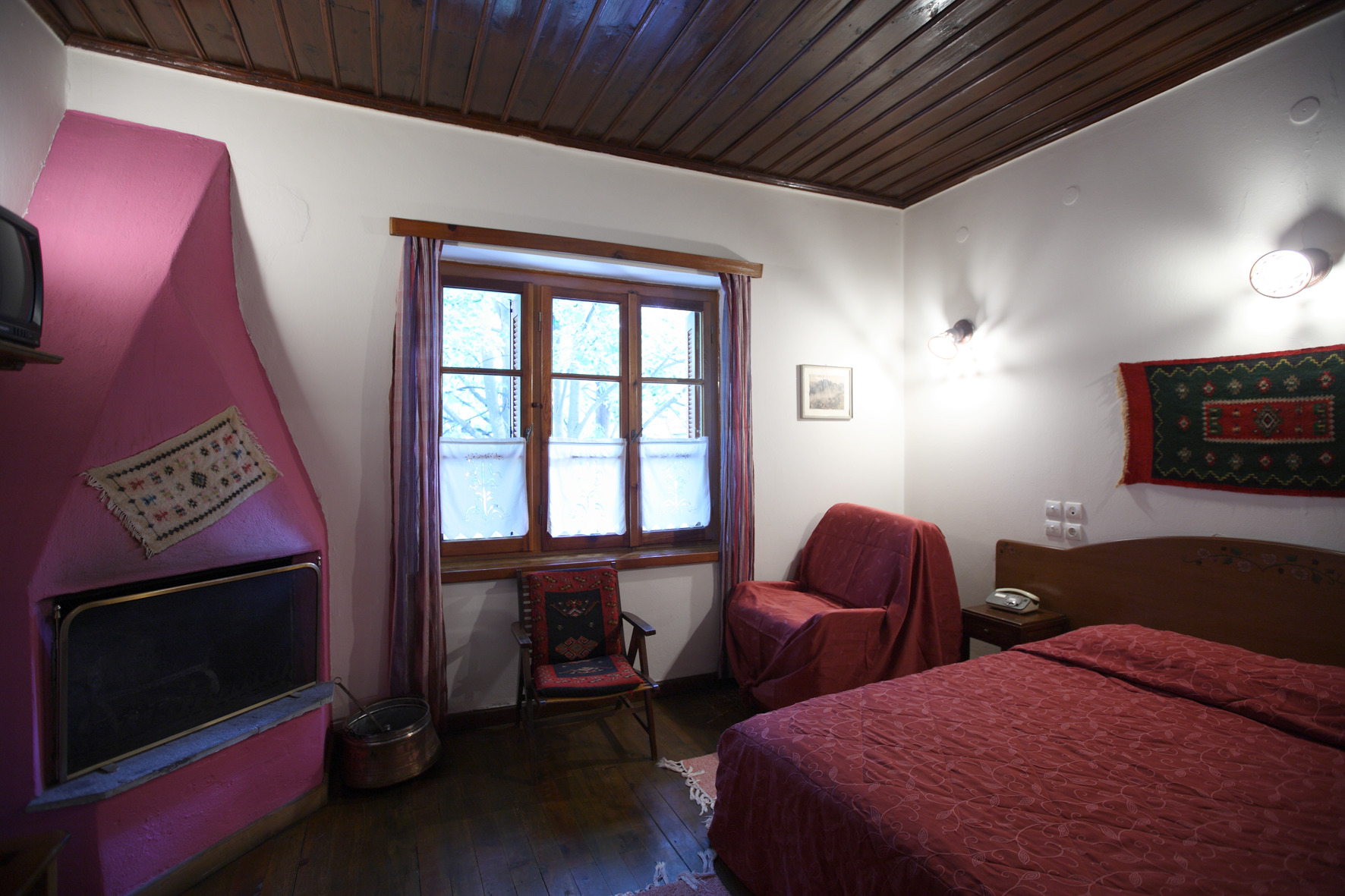 Hotel Galaxias Мецовон Экстерьер фото