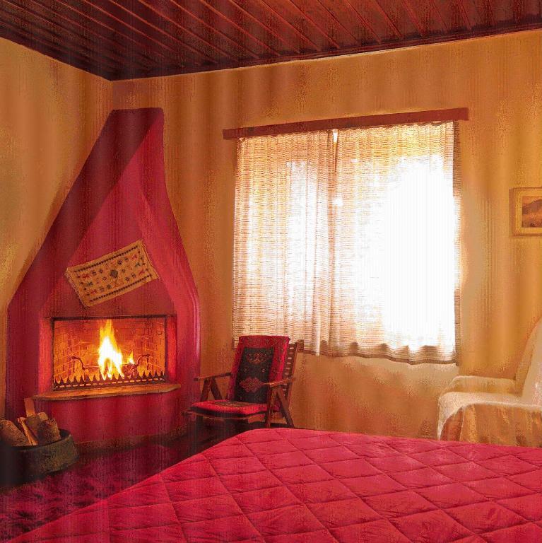 Hotel Galaxias Мецовон Экстерьер фото